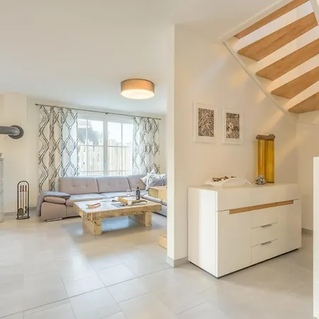Ferienhaus Poolhaus * Glowe