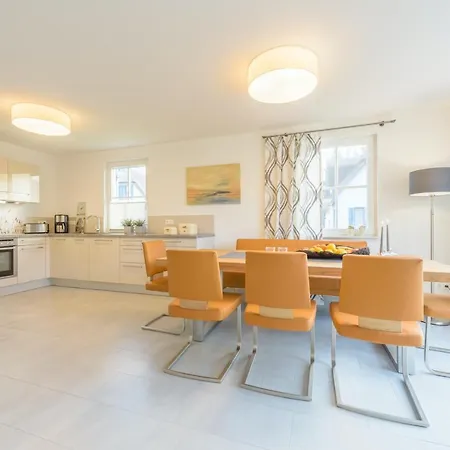 Ferienhaus Poolhaus Glowe
